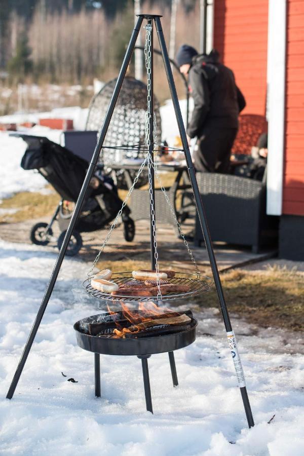 Trevlig Stuga Naera Hovfjaellet Torsby Exteriör bild
